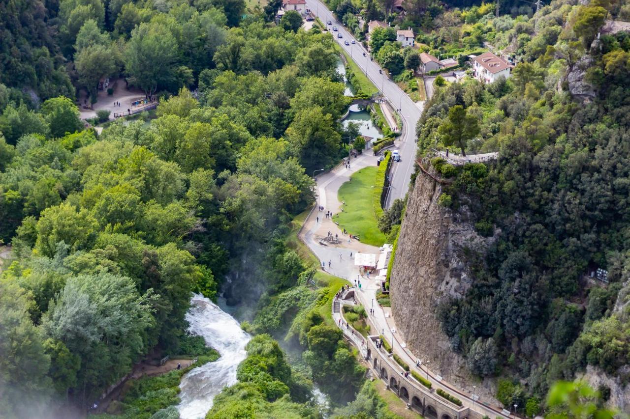 La Casa Rosa Διαμέρισμα Τέρνι Εξωτερικό φωτογραφία